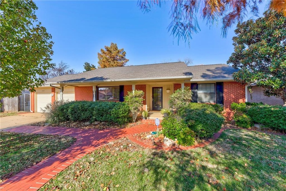 2529 NW 115th Place, Oklahoma City, OK 73120 - photo 1