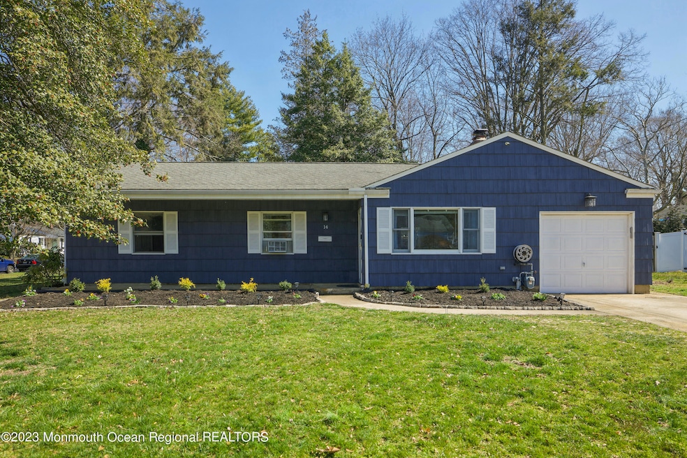 14 Cherry Tree Ln, Middletown, NJ 07748 - photo 1