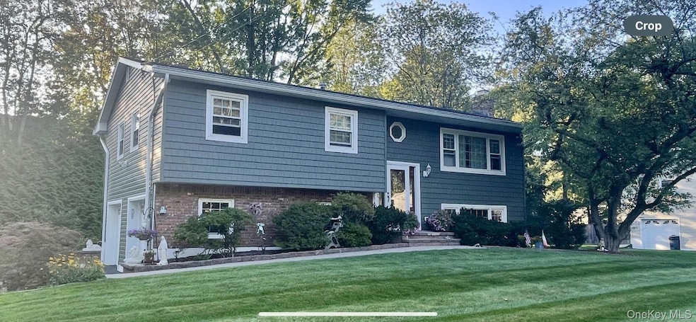 Pending $769,900 • Co-Listing Agent