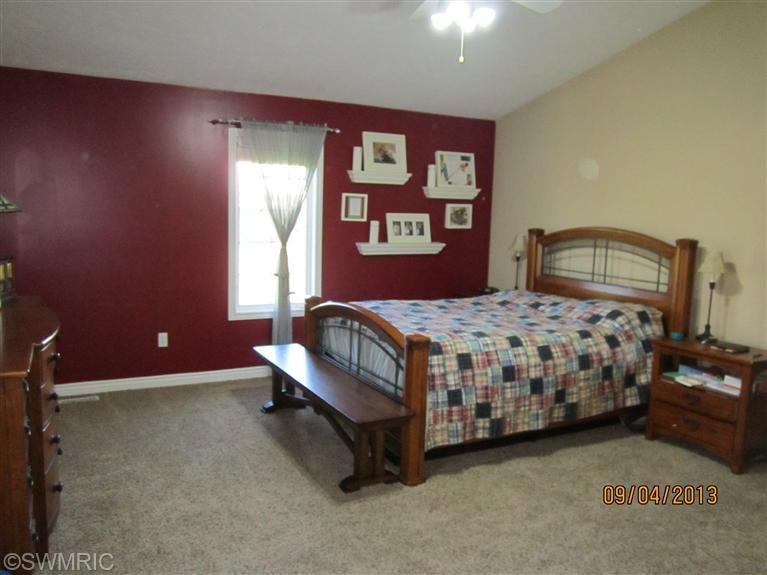 2583 Southplatte Dr SW, Byron Center, MI 49315 - photo 1