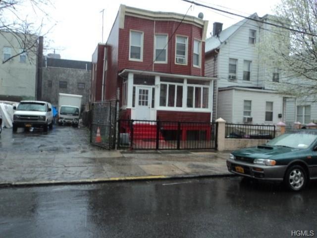 1611 Van Buren St, Bronx, NY 10460 - photo 1