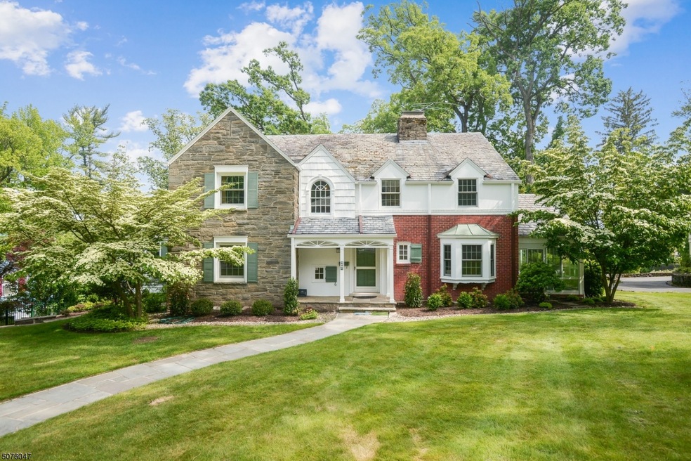 9 Crest Cir, South Orange, NJ 07079 - photo 1