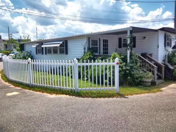 25 Kins Ct, Onset, MA 02558 - photo 1