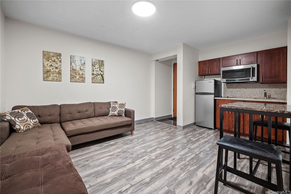 Welcome to your cute and clean 1 bedroom apartment