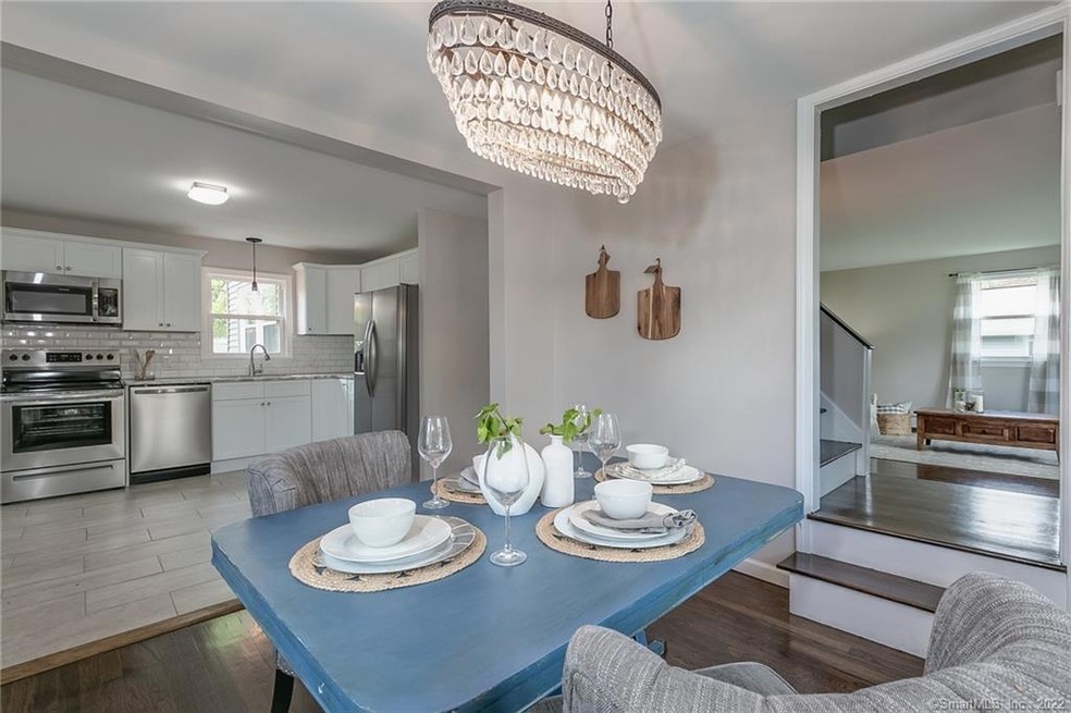 63 Broadleaf Ln, Enfield, CT 06082 - photo 1