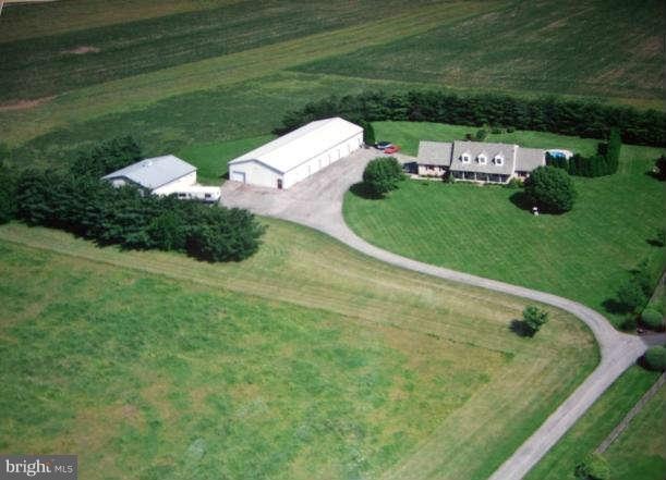 4302 Valley View Rd, Middletown, MD 21769 - photo 1