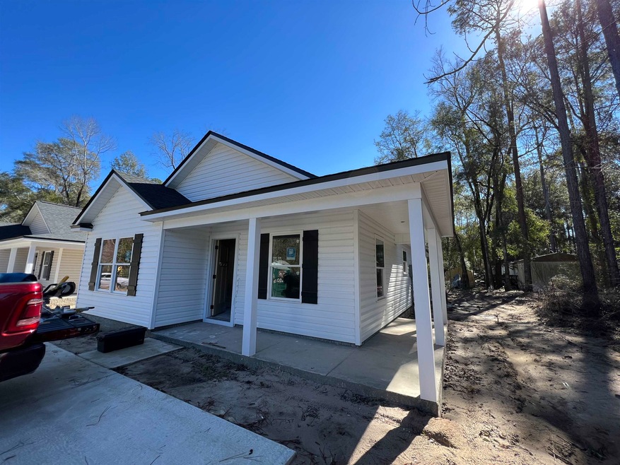 30 Winnebago St, Crawfordville, FL 32327 - photo 1