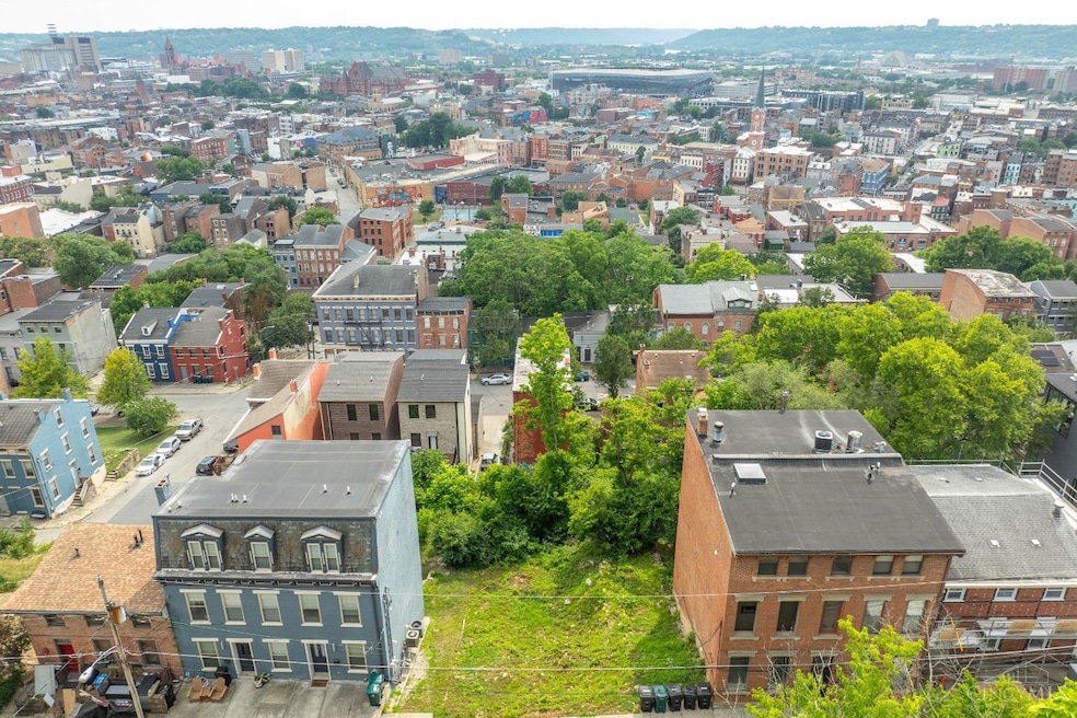 0 Goethe St unit 1848287, Cincinnati, OH 45202 - photo 1