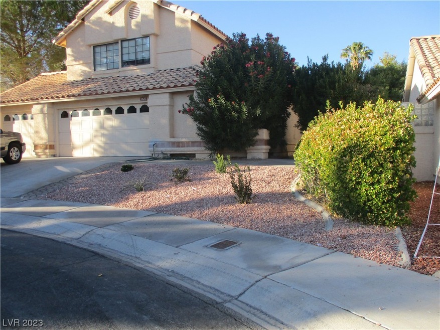 9620 Blowing Sand Cir, Las Vegas, NV 89117 - photo 1