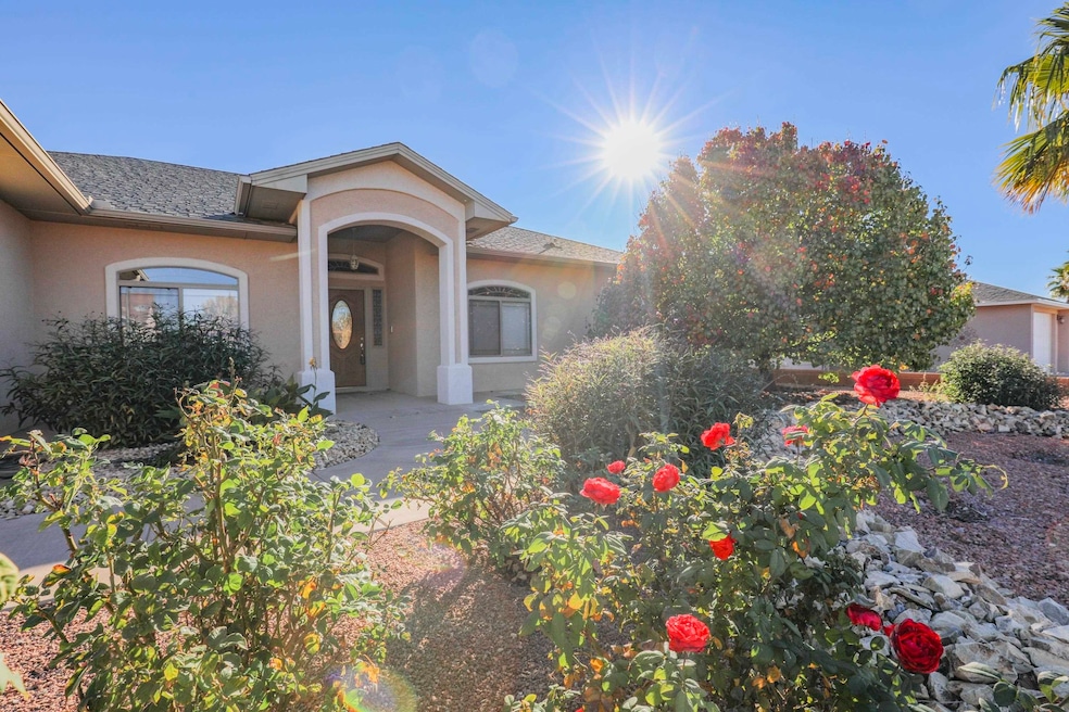 256 Bosque, Alamogordo, NM 88310 - photo 1