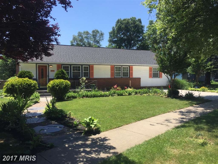 2714 Hughes Rd, Adelphi, MD 20783 - photo 1