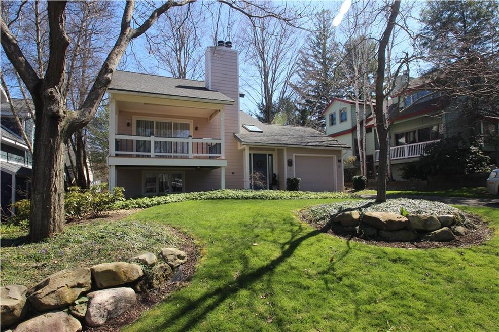 Beautifully designed and maintained year - round h