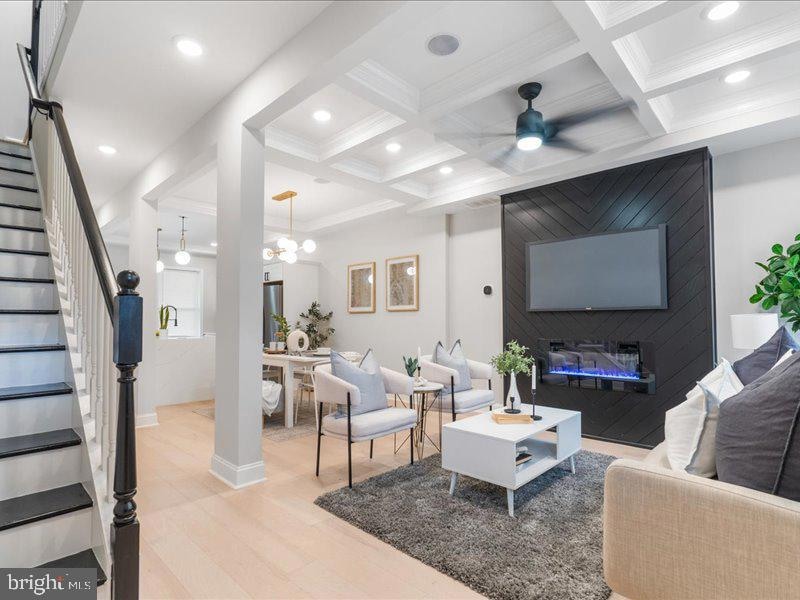 For Sale $199,000 • Co-Listing Agent