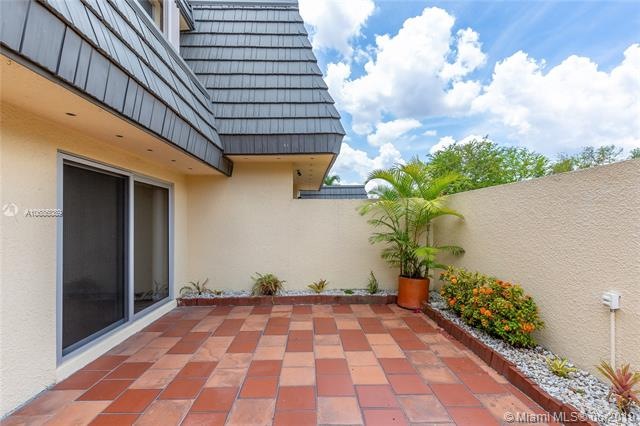 Enclosed Front patio