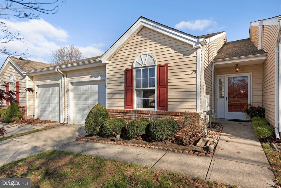 25 Yarrow Place, Mount Laurel, NJ 08054 - photo 1