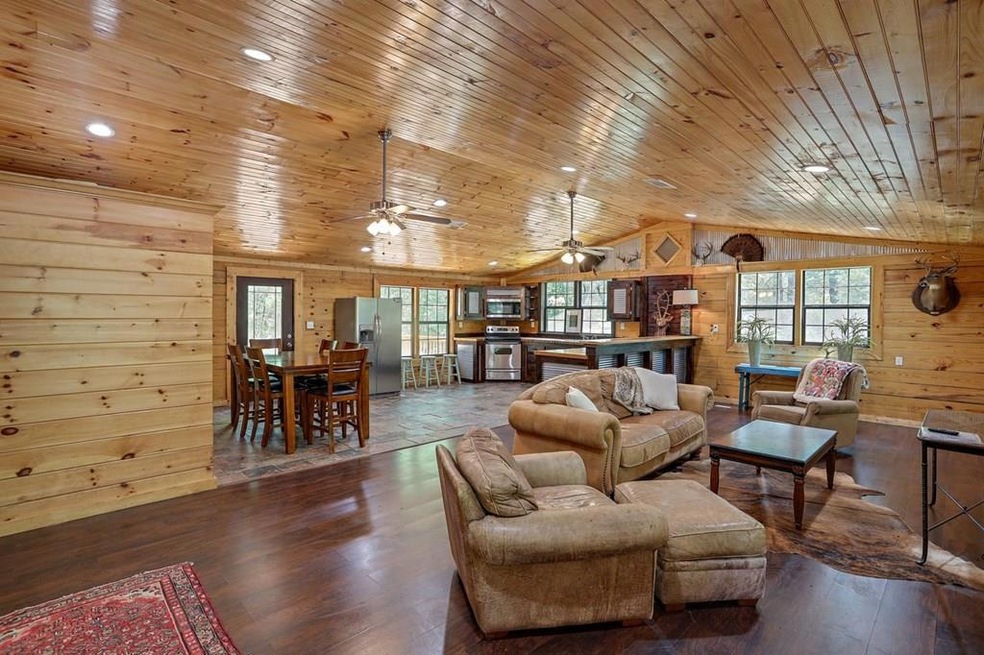 7 Cr 452, Oxford, MS 38655 - photo 1