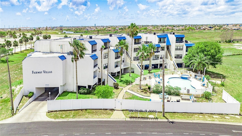 14401 Commodores Dr unit 104, Corpus Christi, TX 78418 - photo 1