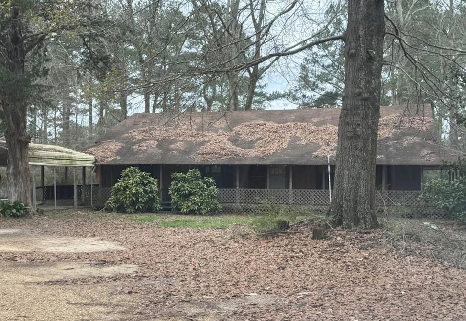 457 Graves Rd, Ellisville, MS 39437 - photo 1