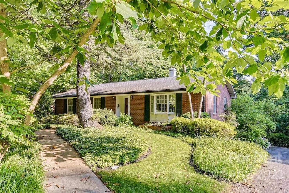 1411 Forest Park Dr, Statesville, NC 28677 - photo 1