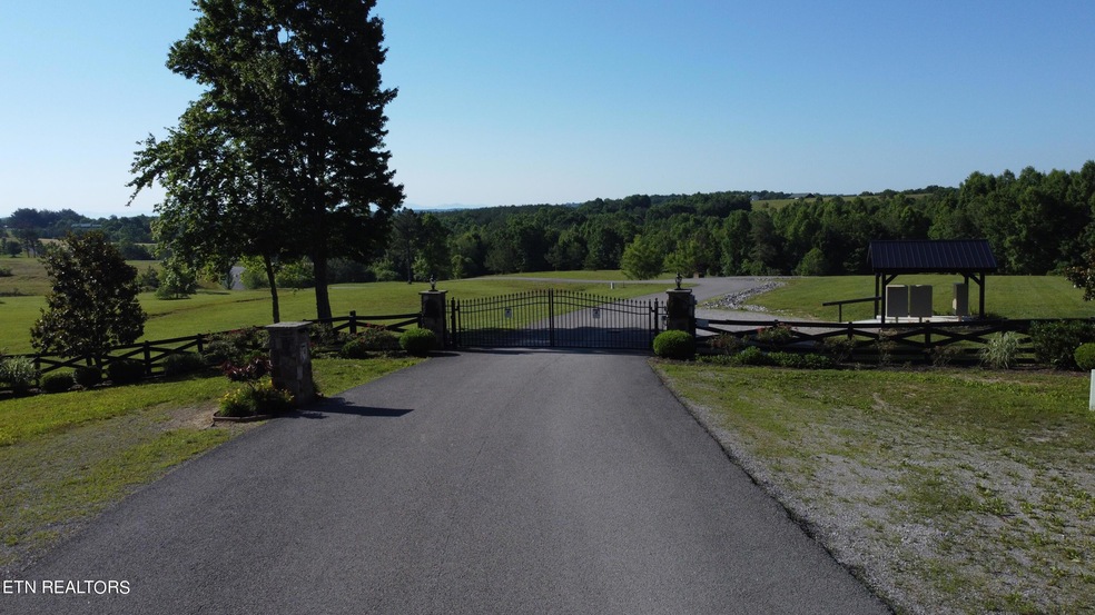 Gate