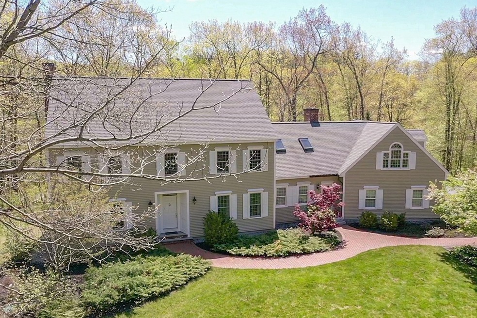 58 Arbor Ln, Hollis, NH 03049 - photo 1