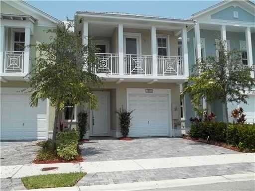 7418 NW 107th Place unit 7418, Doral, FL 33178 - photo 1