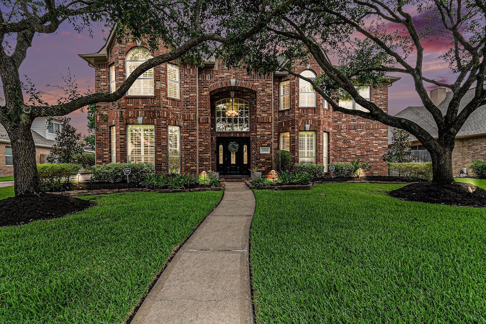 Pending $685,000