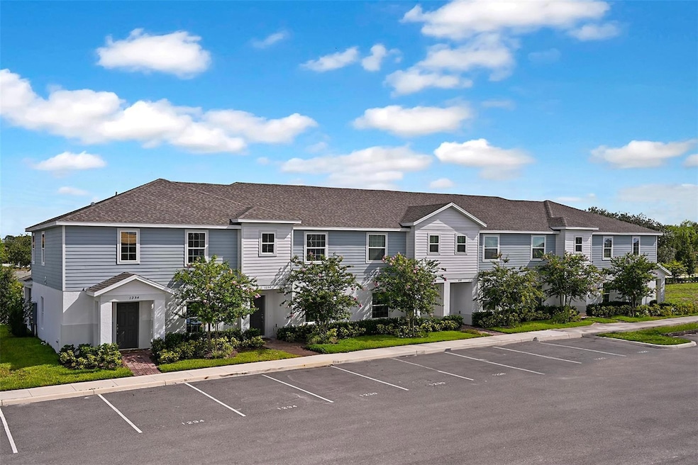 1230 Sand Torch Cir, Davenport, FL 33837 - photo 1