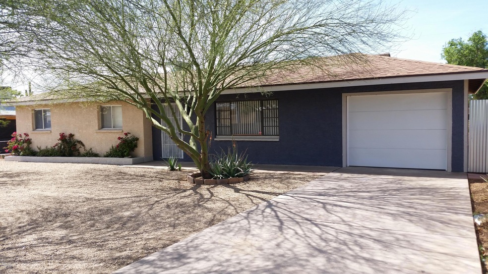 8812 N 12th St, Phoenix, AZ 85020 - photo 1