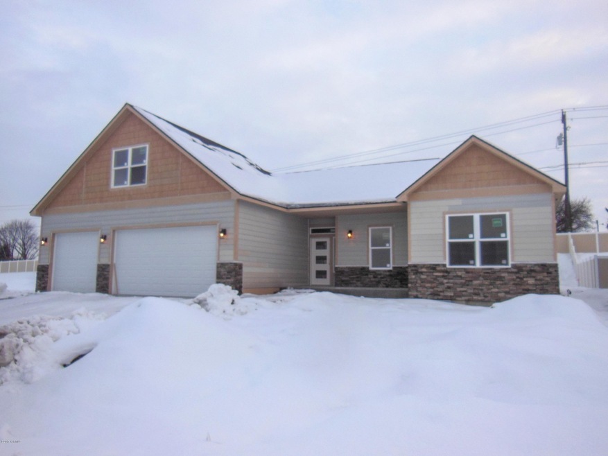 7310 Whitman Avenue - Yakima, WA 98903