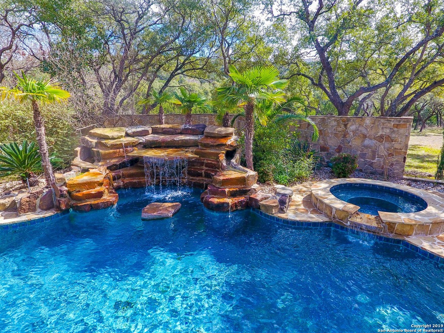19012 Chimney Creek Rd, Helotes, TX 78023 - photo 1