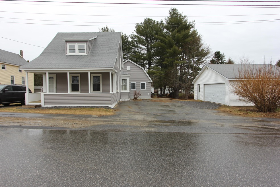11 Park St, Lisbon, ME 04250 - photo 1