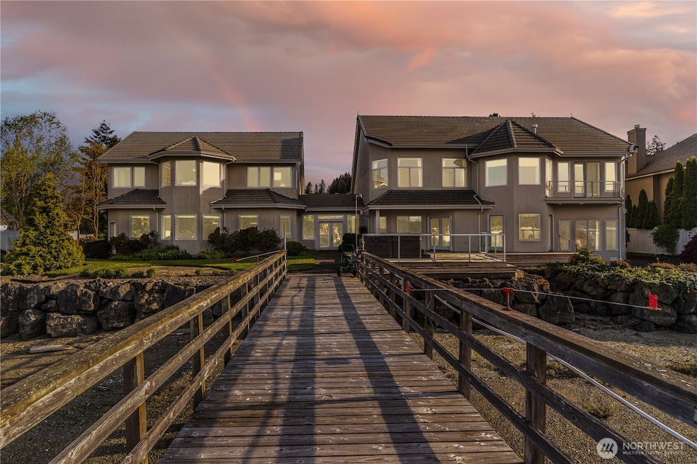 Sold $2,561,000 • Co-Listing Agent