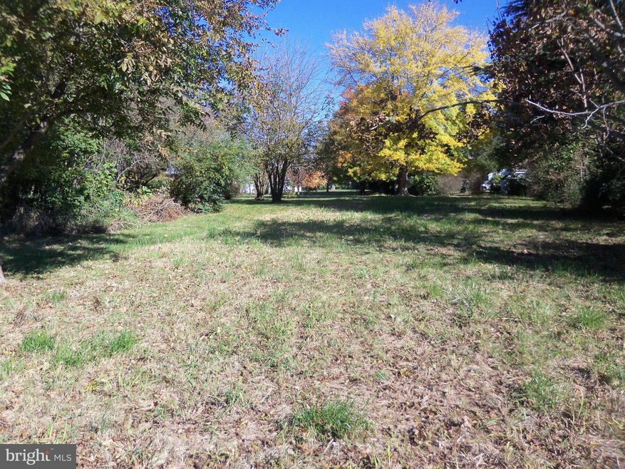 0 Riverview Cir unit 1000026131, Colonial Beach, VA 22443 - photo 1