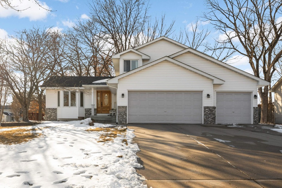 13062 Thrush St NW, Coon Rapids, MN 55448 - photo 1