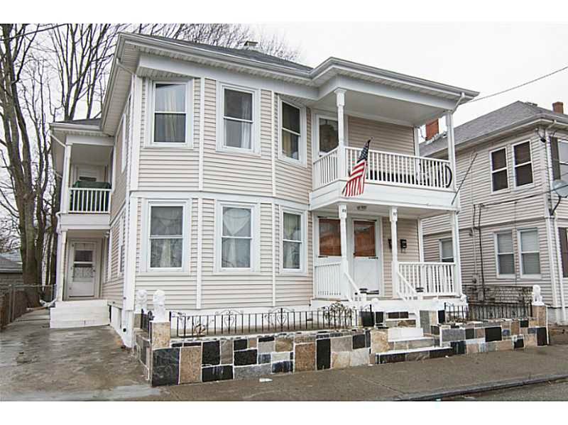 87 Newton St, Pawtucket, RI 02860 - photo 1