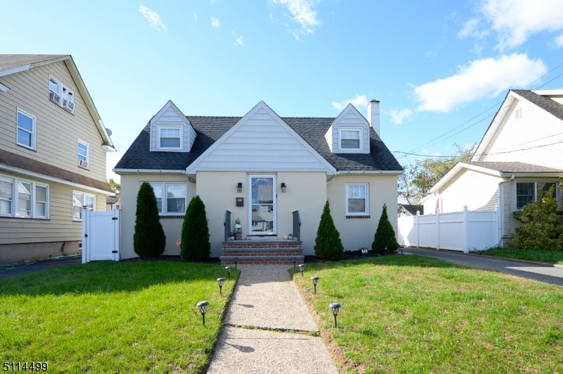 Sold $423,000 • Co-Listing Agent