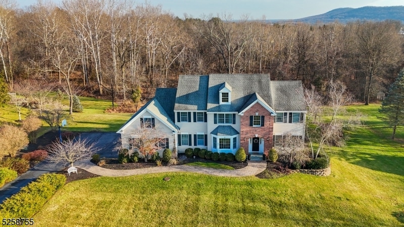 17 Chalfonte Dr, Lebanon, NJ 08833 - photo 1