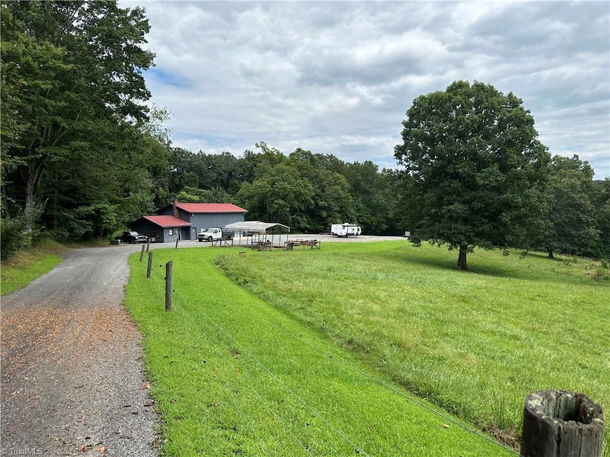 For Sale $499,900 • Co-Listing Agent