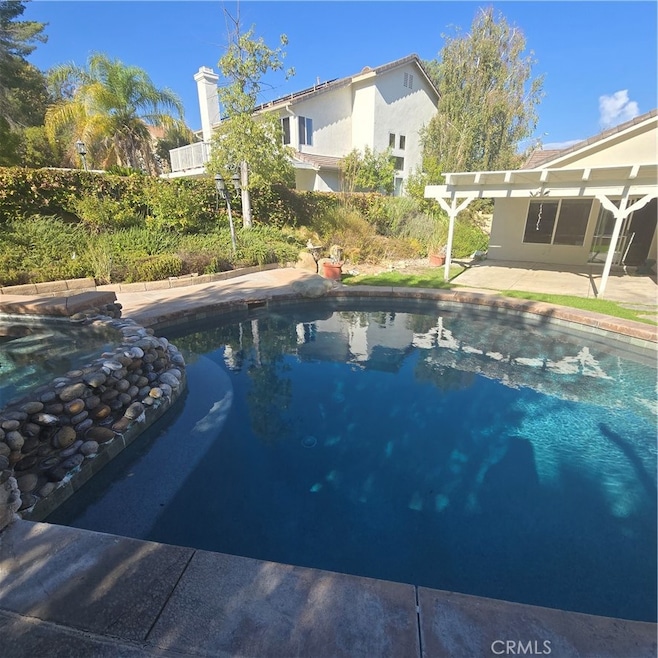 Under Contract $839,000