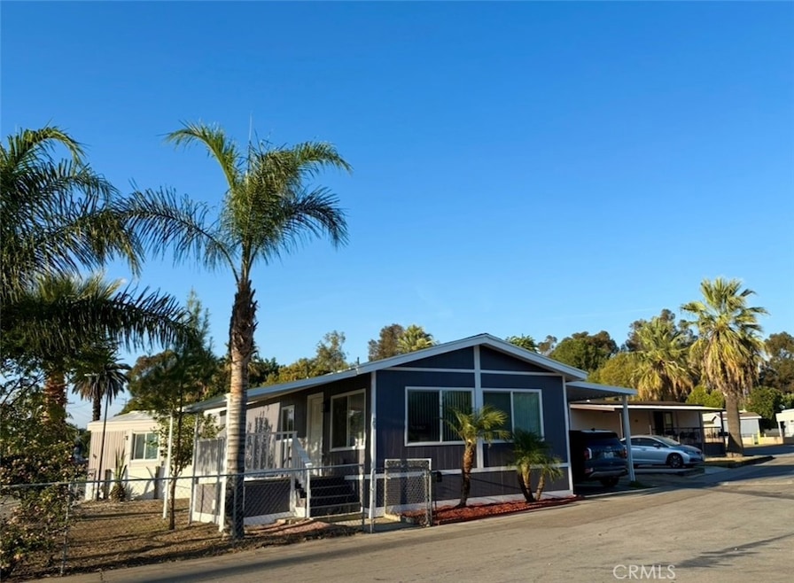 8787 Locust Ave unit 28, Fontana, CA 92335 - photo 1