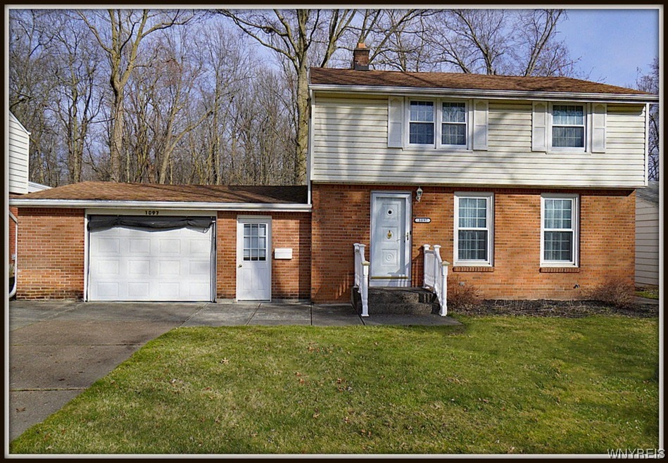 1097 Marcia Dr, North Tonawanda, NY 14120 - photo 1