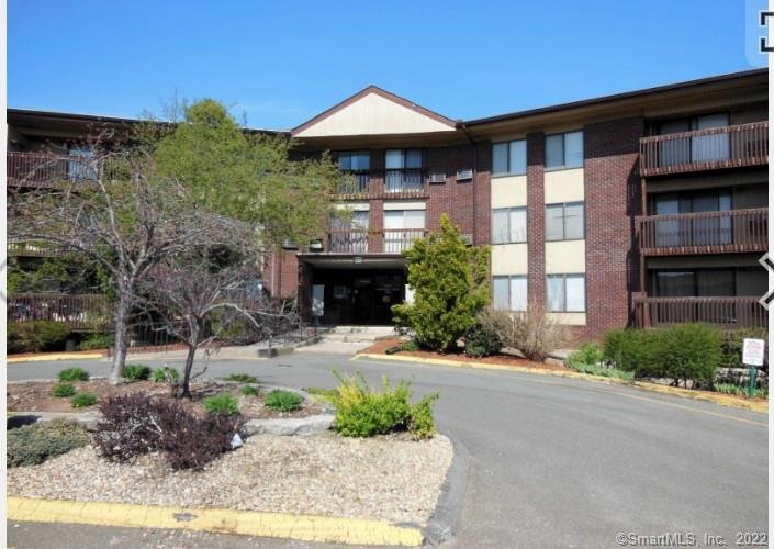1224 Cromwell Hills Dr unit 1224, Cromwell, CT 06416 - photo 1