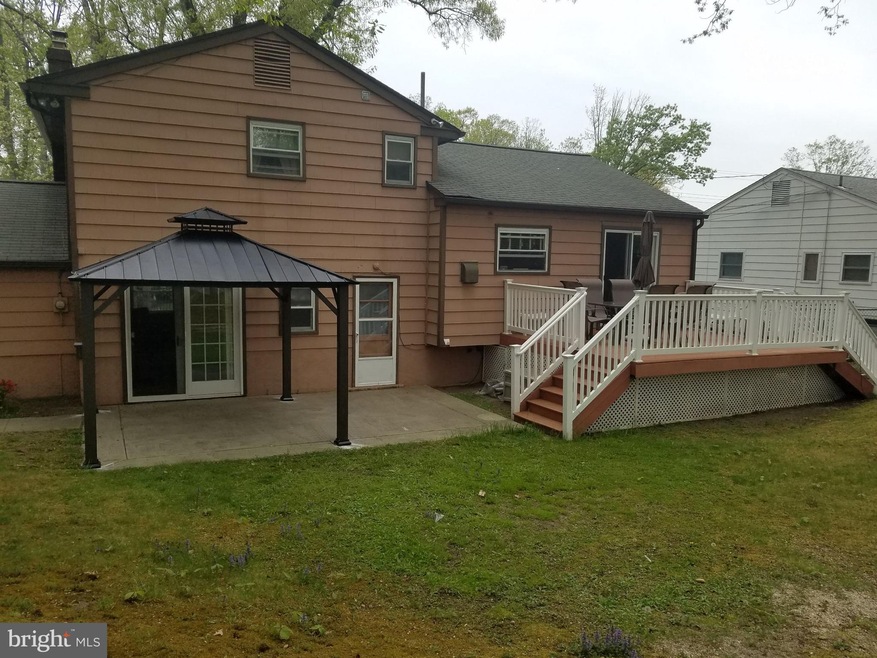 915 Coach Rd, Blackwood, NJ 08012 - photo 1