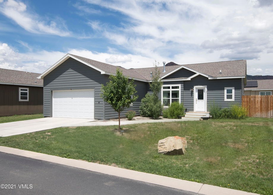 131 Salmon Loop