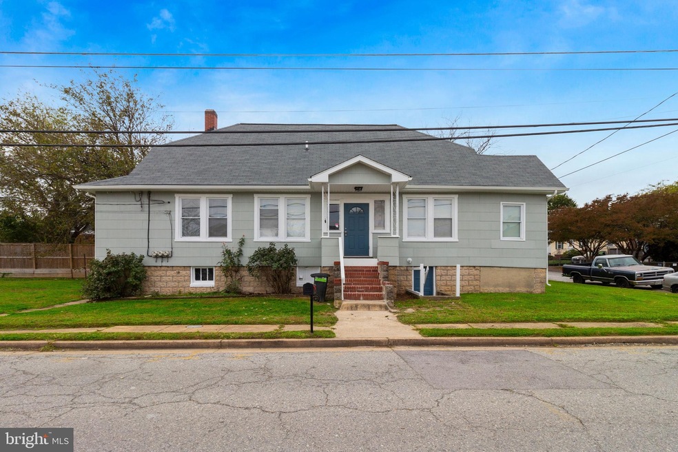 1710 Hall Ave, Baltimore, MD 21227 - photo 1