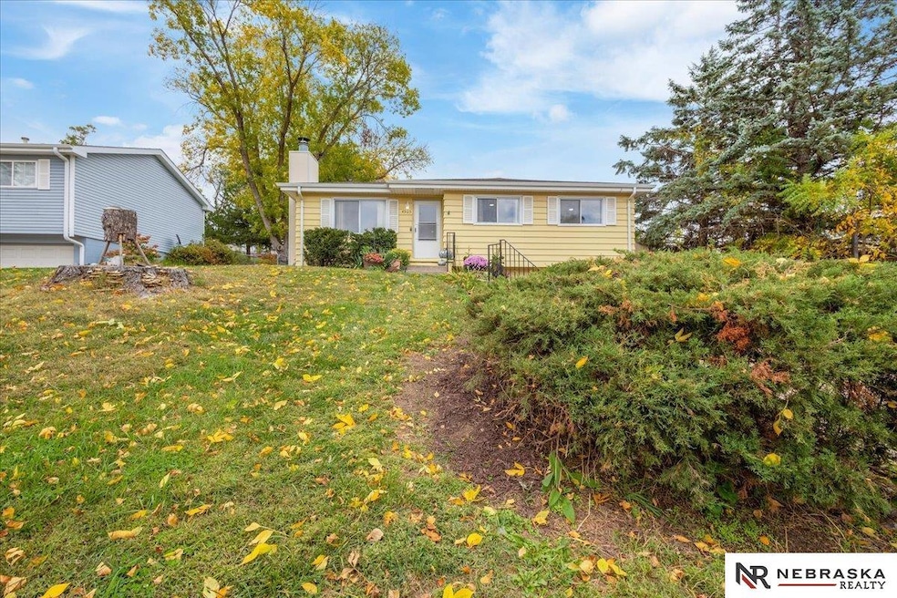 4905 N 93rd St, Omaha, NE 68134 - photo 1