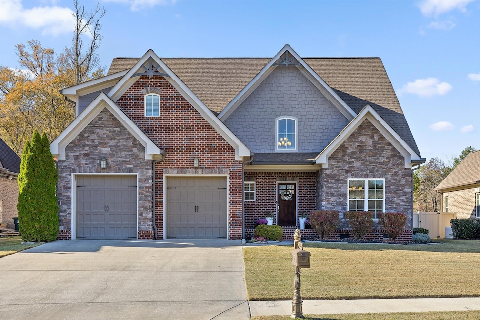 1037 Stone Ledge Ln, Chattanooga, TN 37421 - photo 1