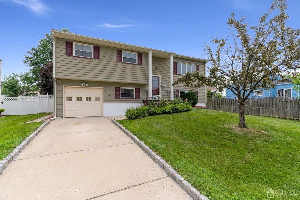 6 Sczkurka Place, Carteret, NJ 07008 - photo 1