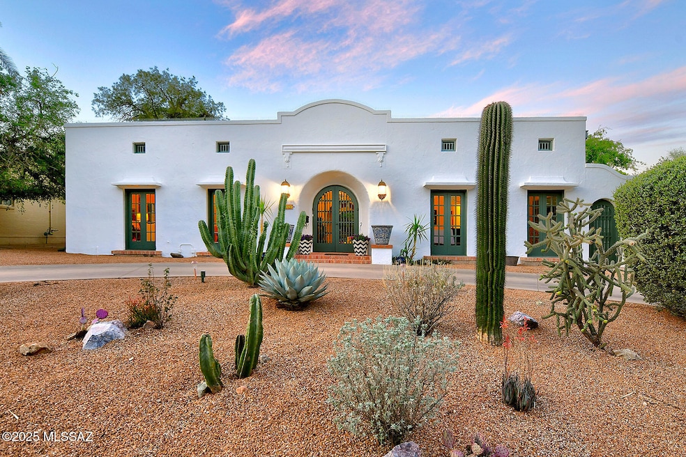 2020 E 4th St, Tucson, AZ 85719 - photo 1